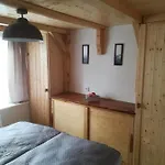 Apartament Pod Vezi Ii *